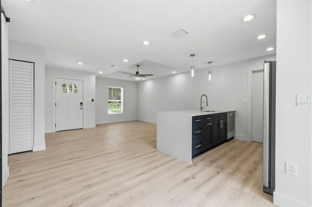 9599 W Sandra Street Crystal River FL 34428