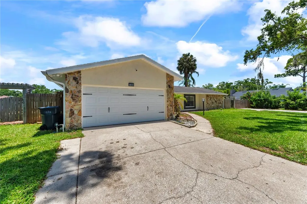 13603 Westshire Drive Tampa FL 33618
