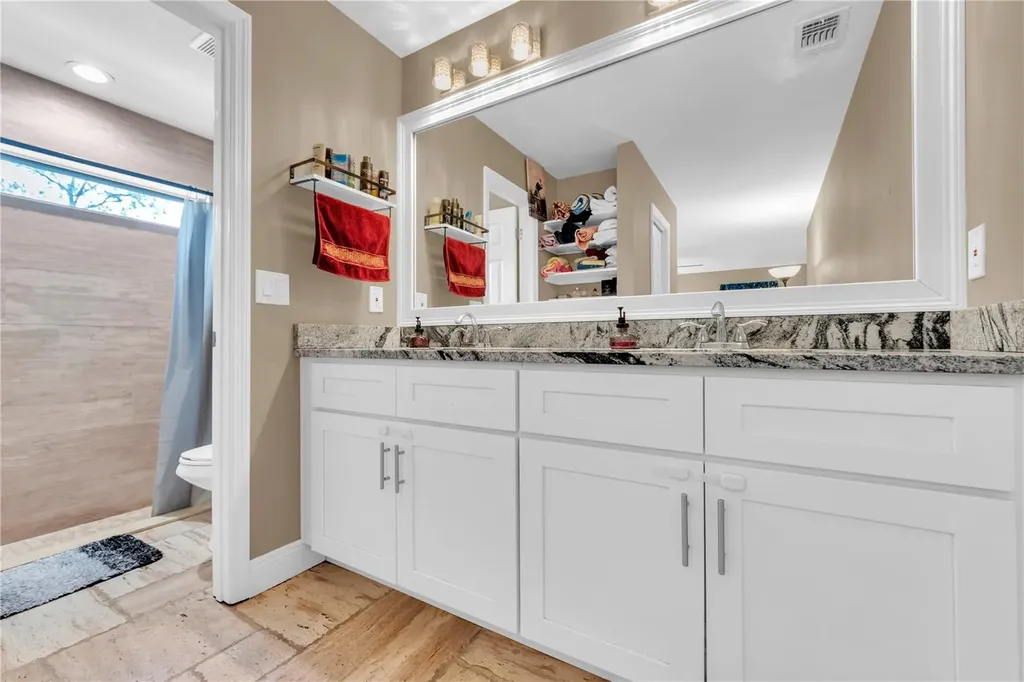 13603 Westshire Drive Tampa FL 33618