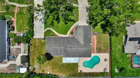 13603 Westshire Drive Tampa FL 33618