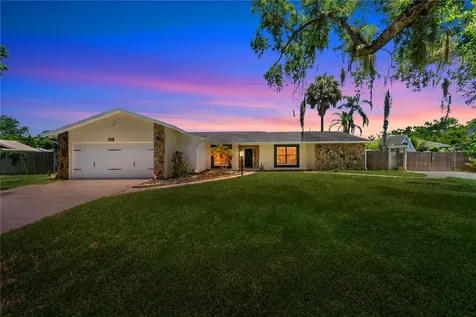 13603 Westshire Drive Tampa FL 33618