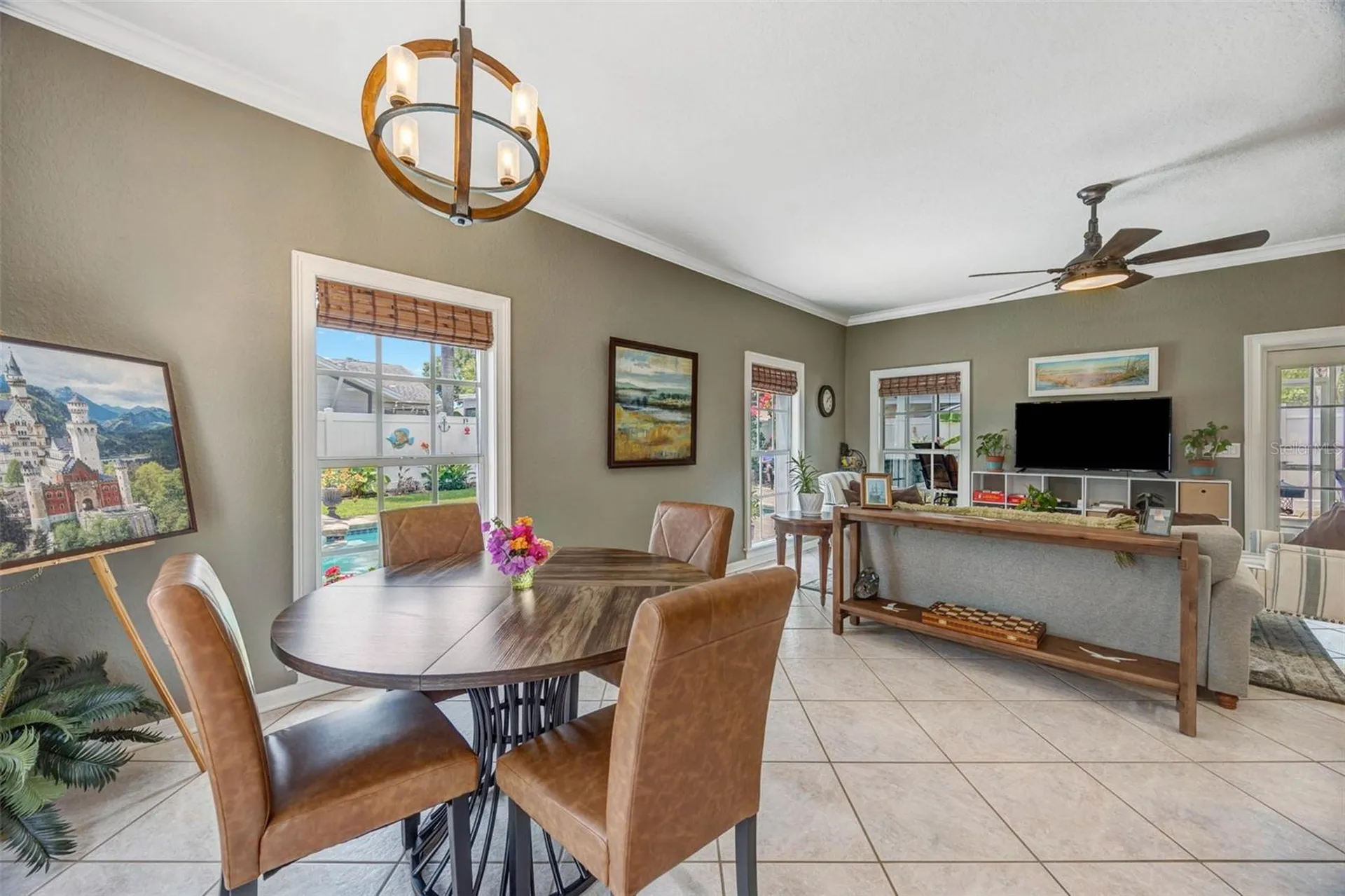 852 35th Avenue N St Petersburg FL 33704