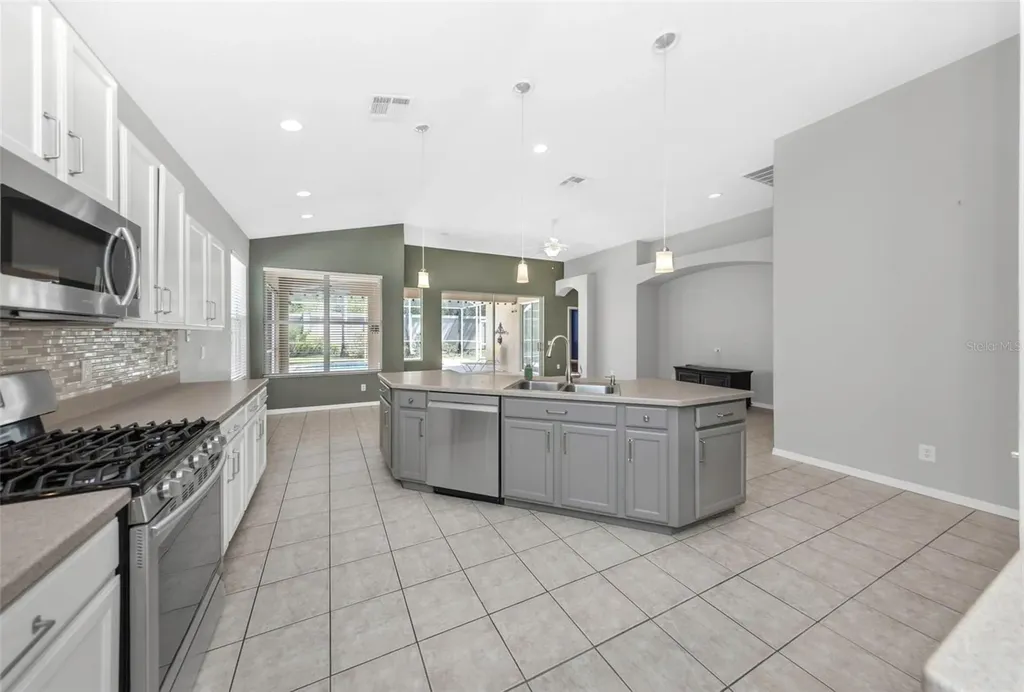 11243 Blacksmith Drive Tampa FL 33626