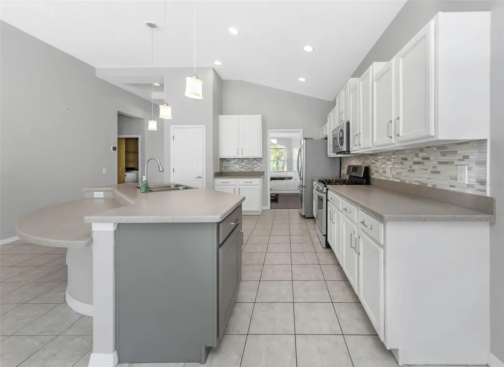 11243 Blacksmith Drive Tampa FL 33626