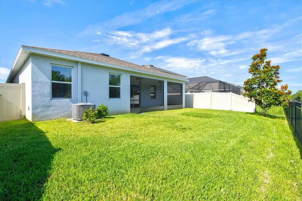 157 Bright Ibis Avenue Apollo Beach FL 33572