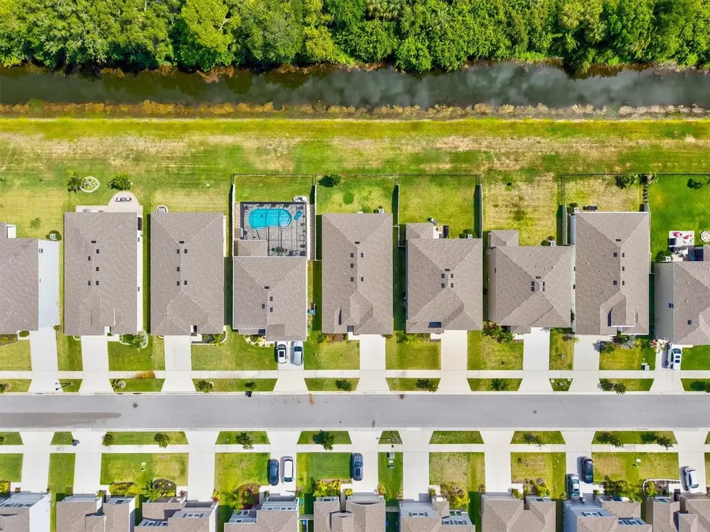 157 Bright Ibis Avenue Apollo Beach FL 33572