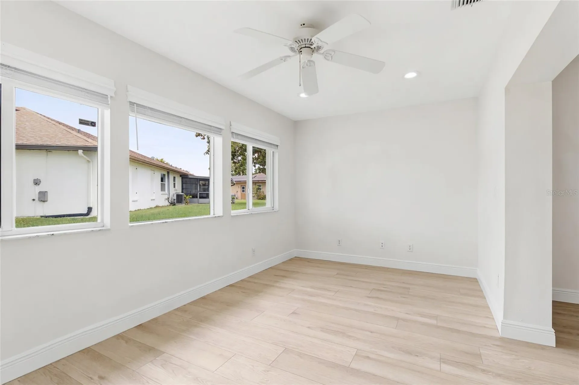 3271 Mcmath Drive Palm Harbor FL 34684