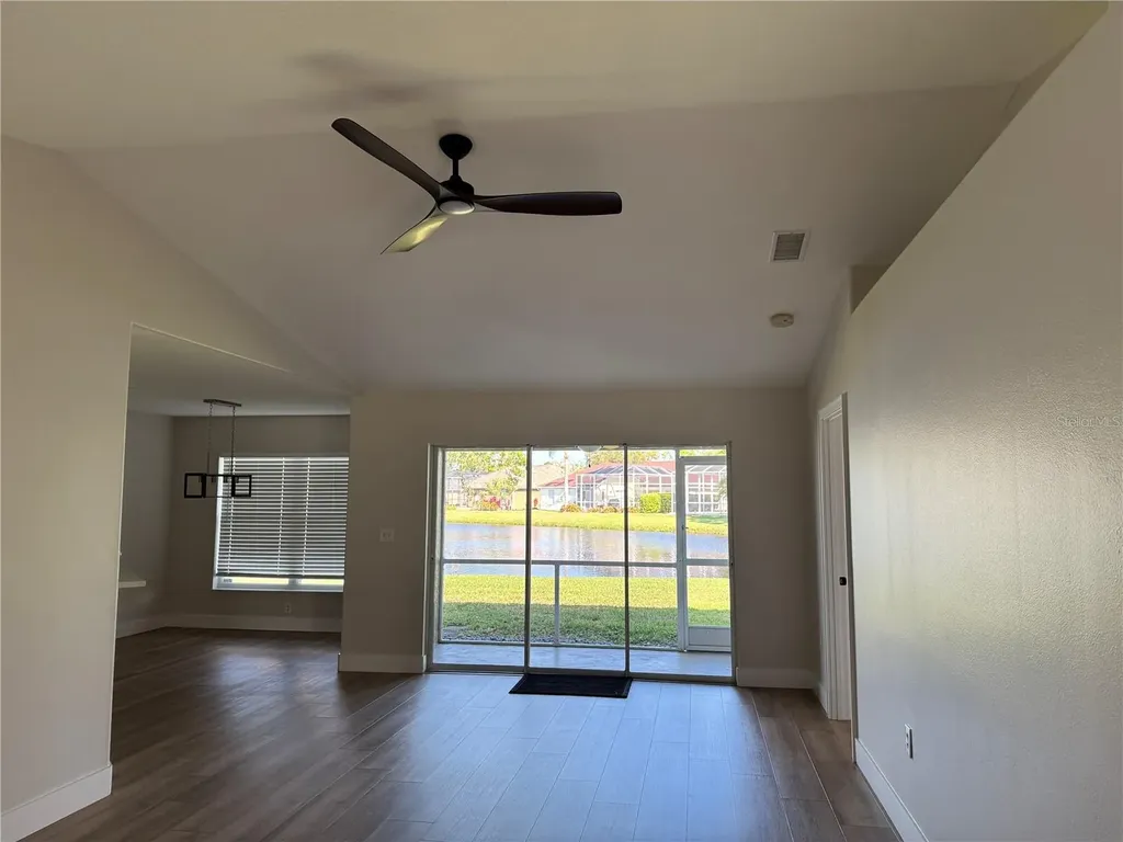 3709 62nd Avenue E Bradenton FL 34203