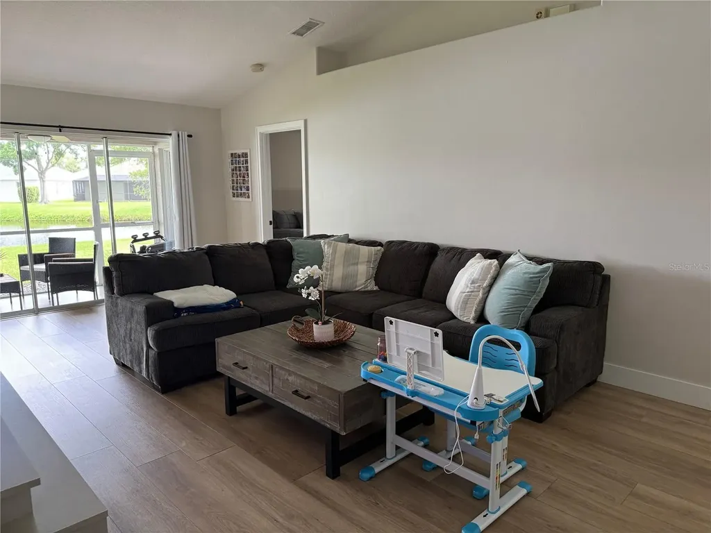 3709 62nd Avenue E Bradenton FL 34203
