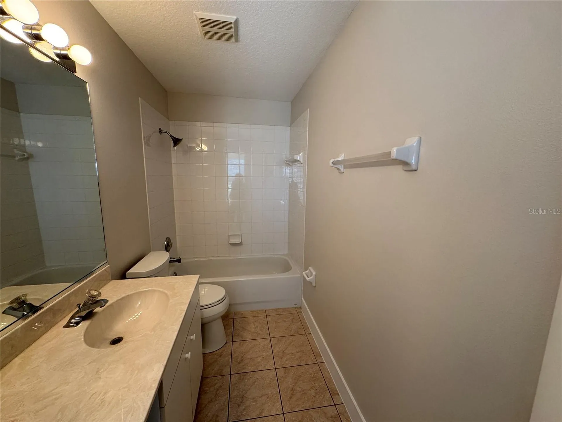 3709 62nd Avenue E Bradenton FL 34203