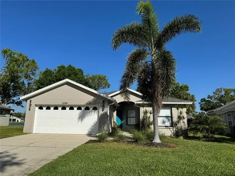 3709 62nd Avenue E Bradenton FL 34203