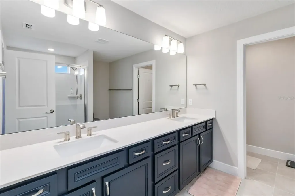 4067 Meandering Bay Drive Apopka FL 32712