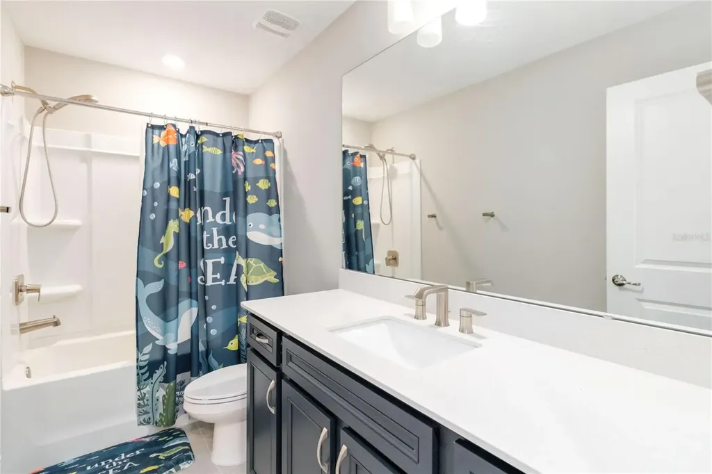 4067 Meandering Bay Drive Apopka FL 32712