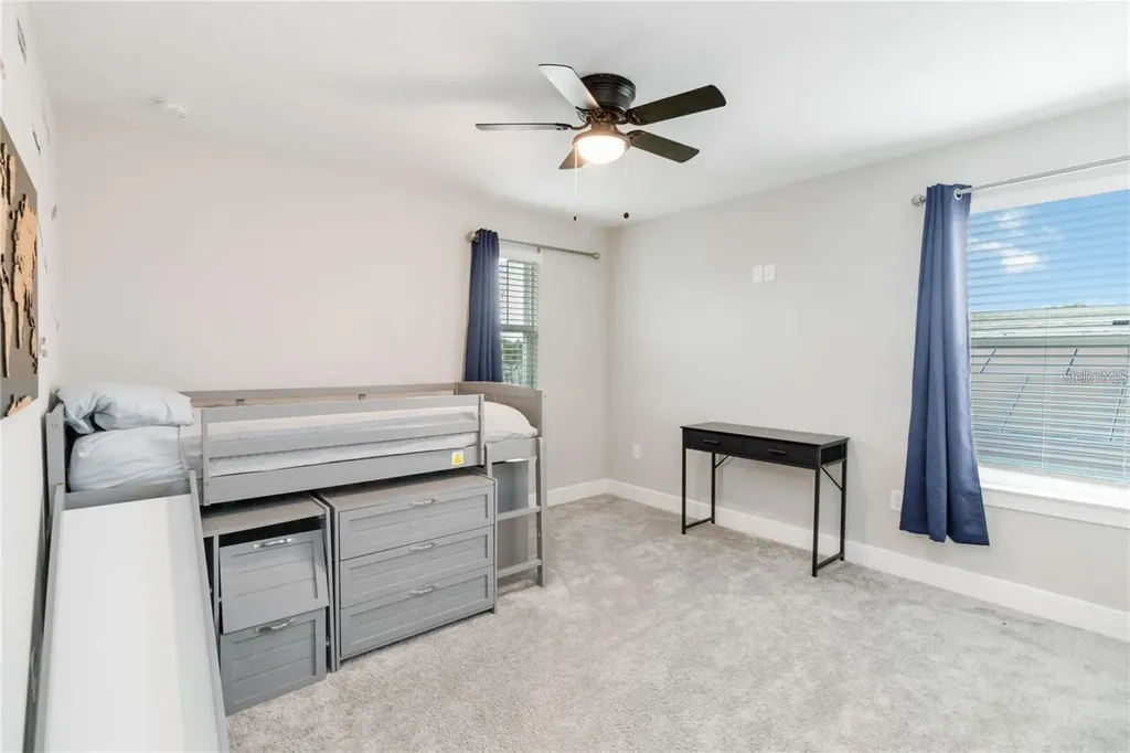 4067 Meandering Bay Drive Apopka FL 32712