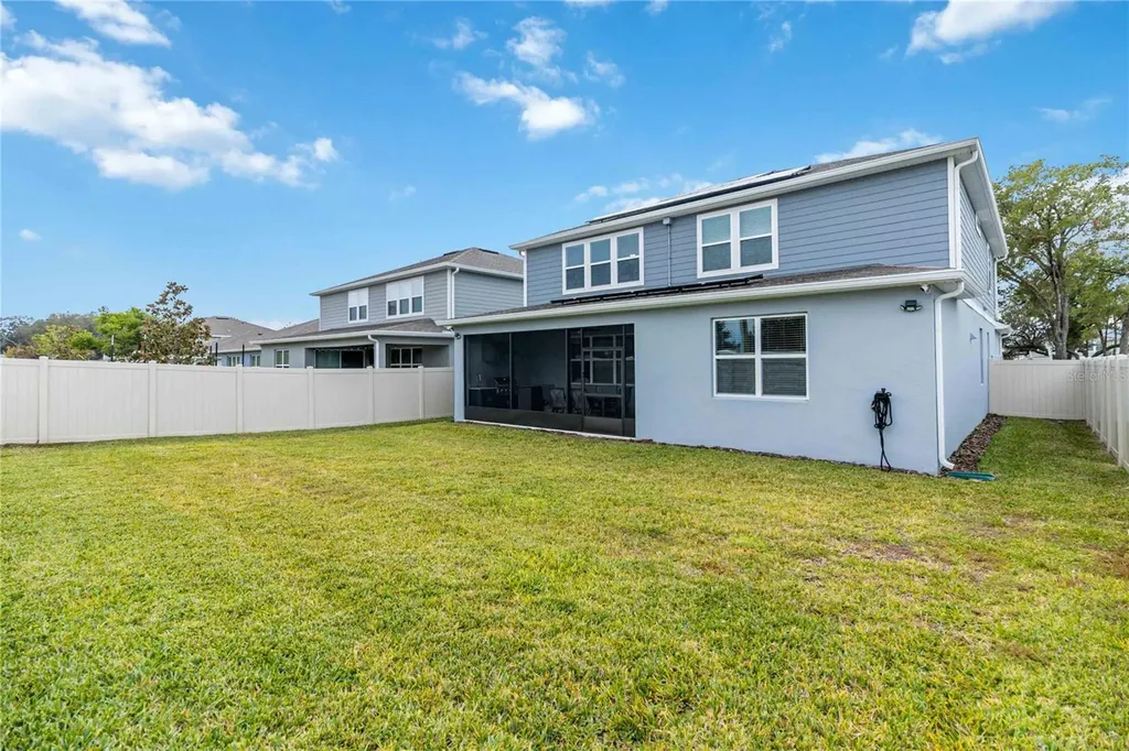 4067 Meandering Bay Drive Apopka FL 32712