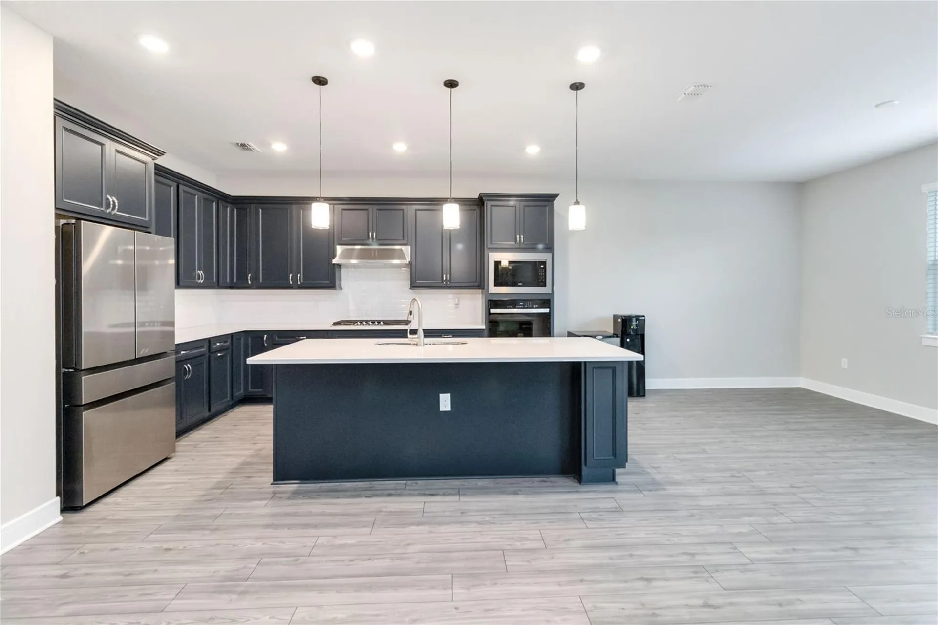 4067 Meandering Bay Drive Apopka FL 32712