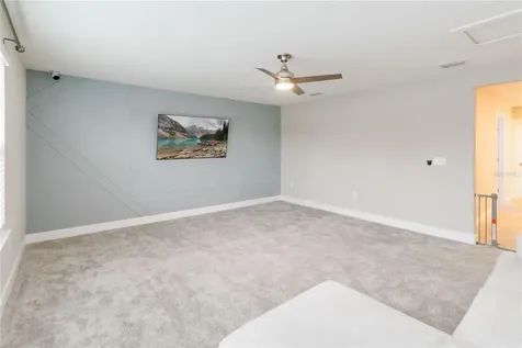 4067 Meandering Bay Drive Apopka FL 32712