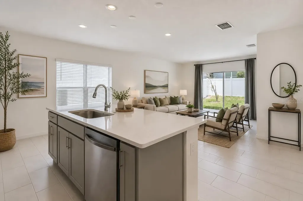1833 Ross Hammock Avenue Groveland FL 34736