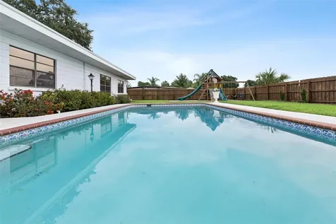 840 Piedmont Drive SE Winter Haven FL 33880