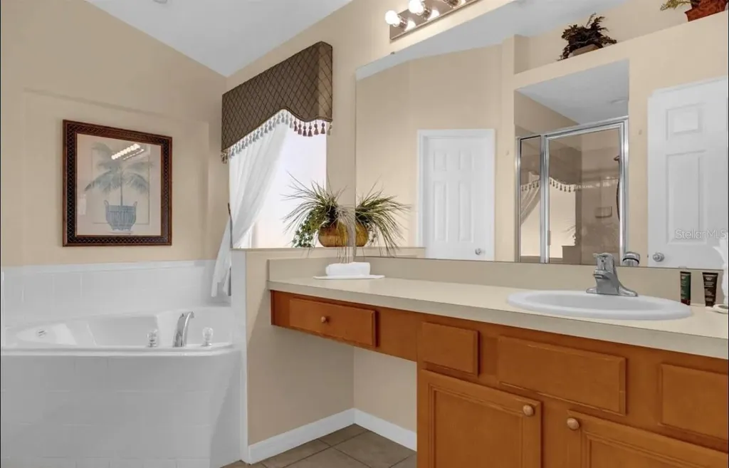 1438 Solana Circle Davenport FL 33897