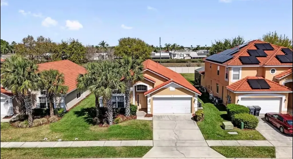 1438 Solana Circle Davenport FL 33897