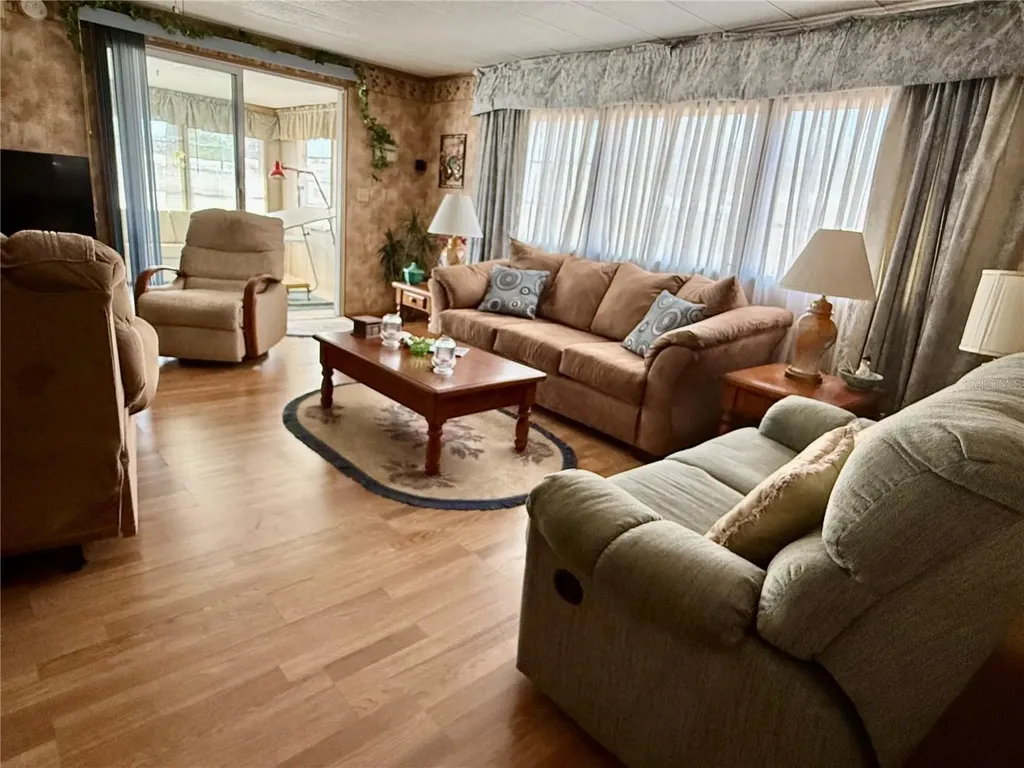 34115 Alamanda Drive N Pinellas Park FL 33781