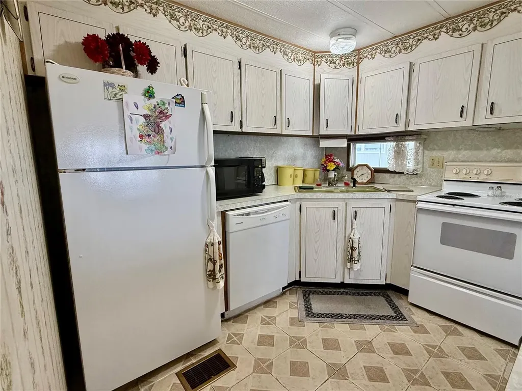 34115 Alamanda Drive N Pinellas Park FL 33781