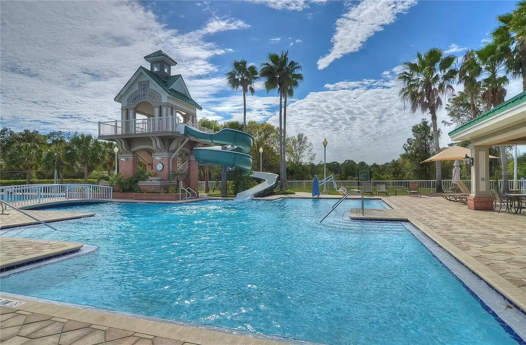 18927 Twinberry Drive Tampa FL 33647