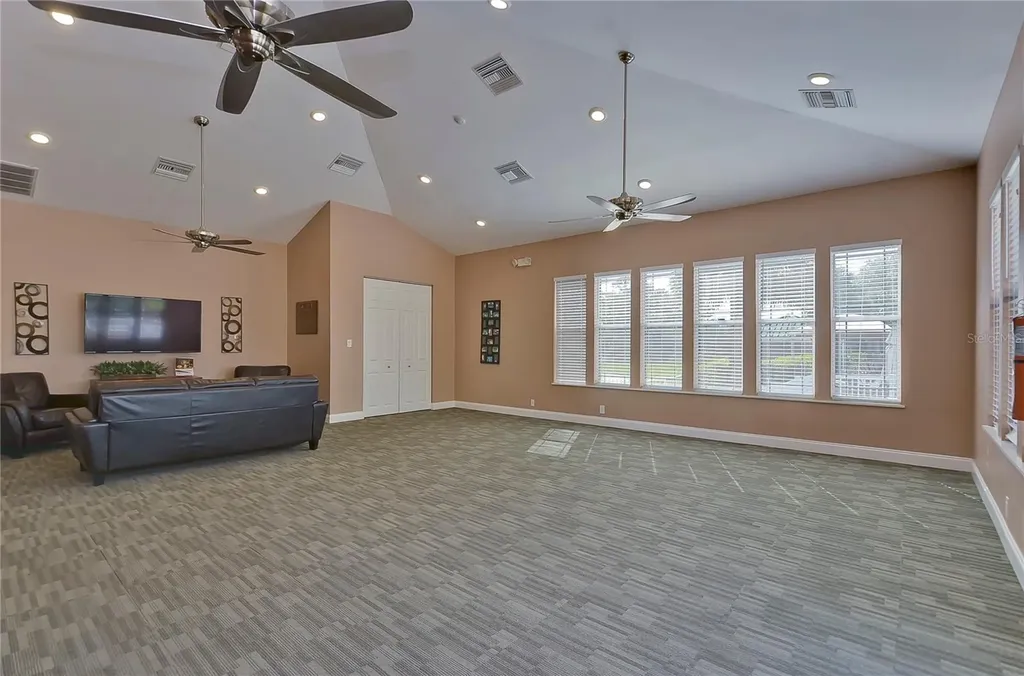 18927 Twinberry Drive Tampa FL 33647