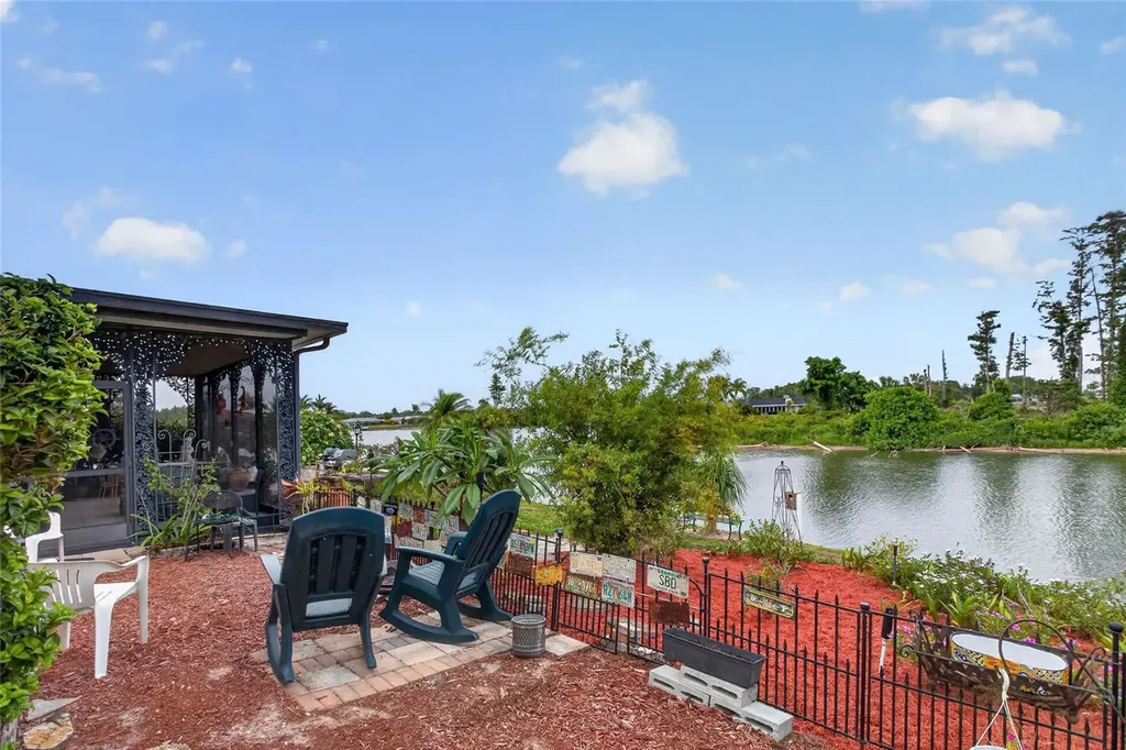 1411 Jacobson Circle Sun City Center FL 33573