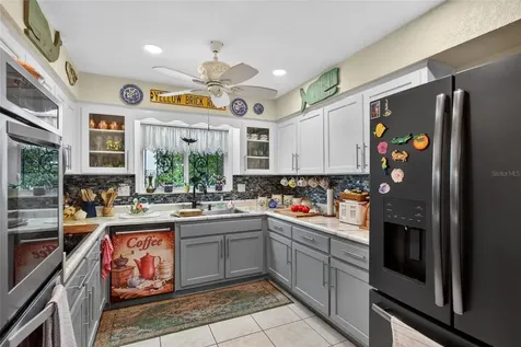 1411 Jacobson Circle Sun City Center FL 33573