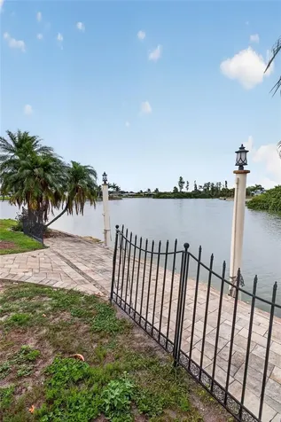1411 Jacobson Circle Sun City Center FL 33573