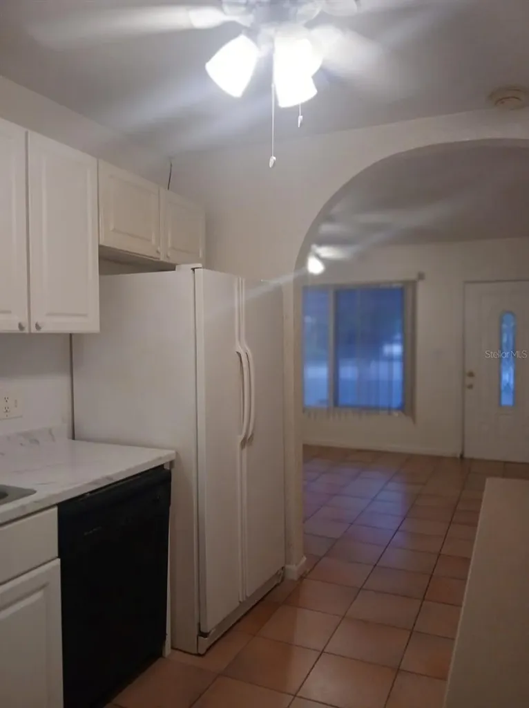 5410 70th Way N St Petersburg FL 33709