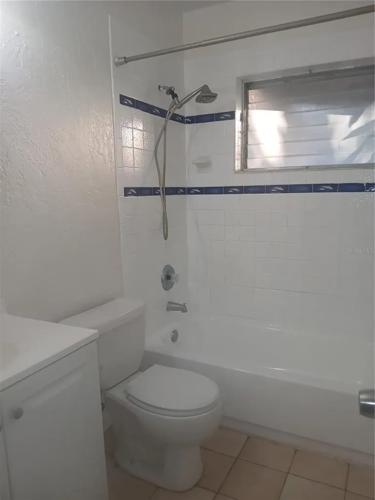 5410 70th Way N St Petersburg FL 33709