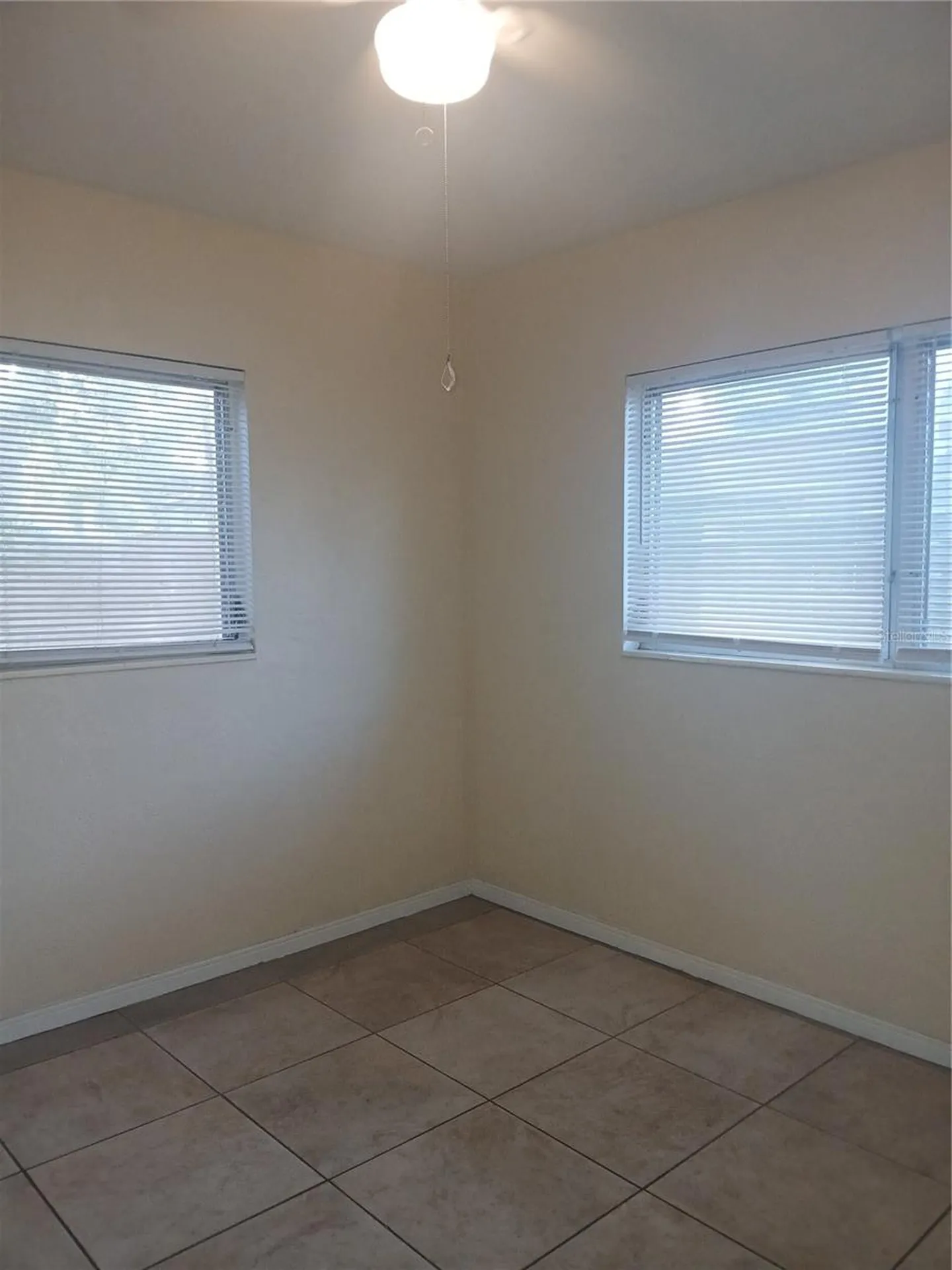 5410 70th Way N St Petersburg FL 33709