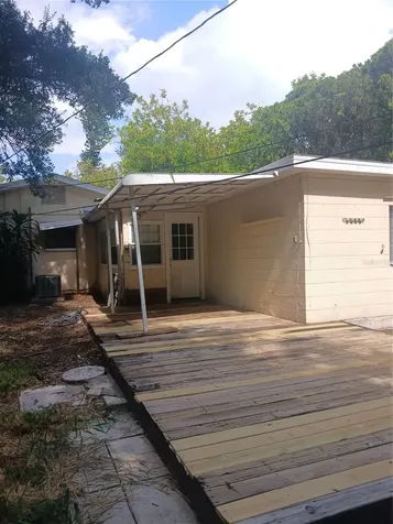 5410 70th Way N St Petersburg FL 33709