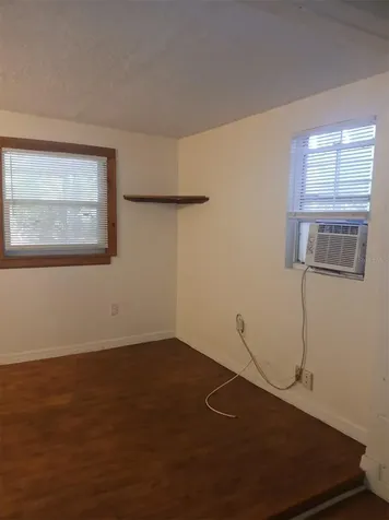 5410 70th Way N St Petersburg FL 33709