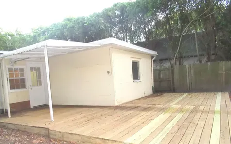 5410 70th Way N St Petersburg FL 33709