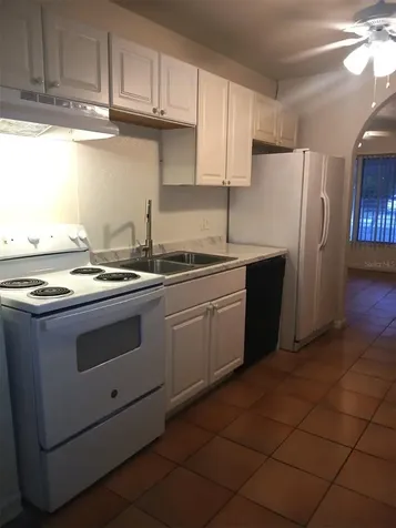 5410 70th Way N St Petersburg FL 33709