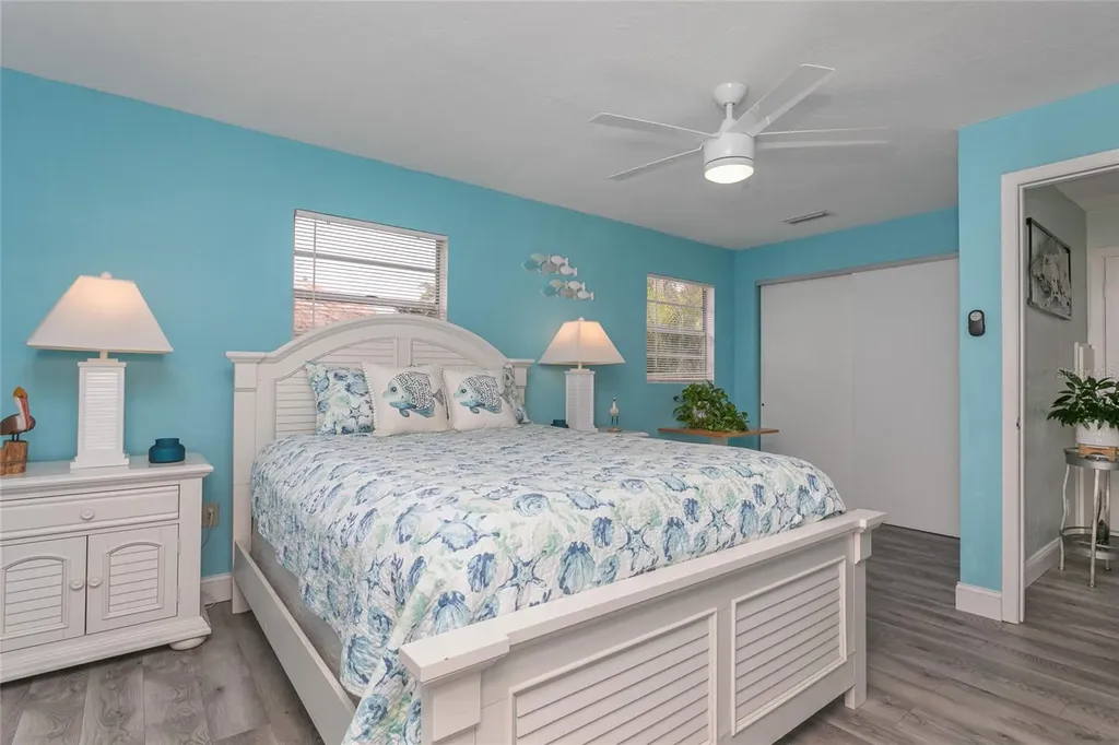 14 Lafayette Street Bradenton FL 34208