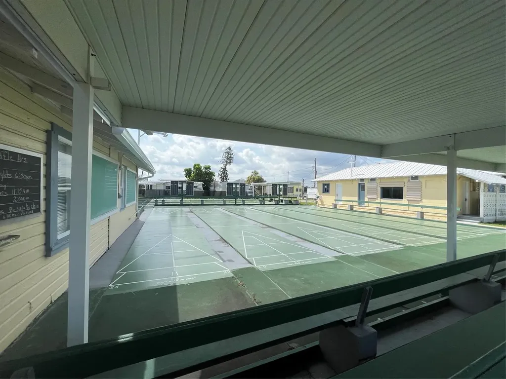 14 Lafayette Street Bradenton FL 34208