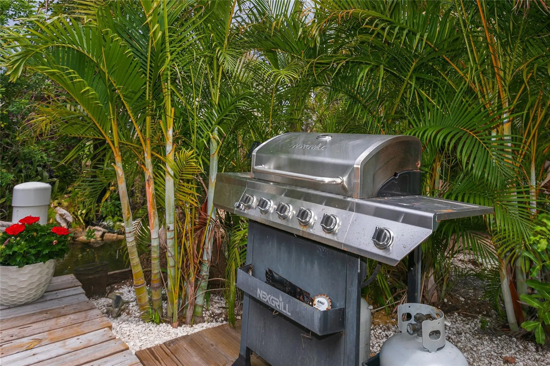 14 Lafayette Street Bradenton FL 34208