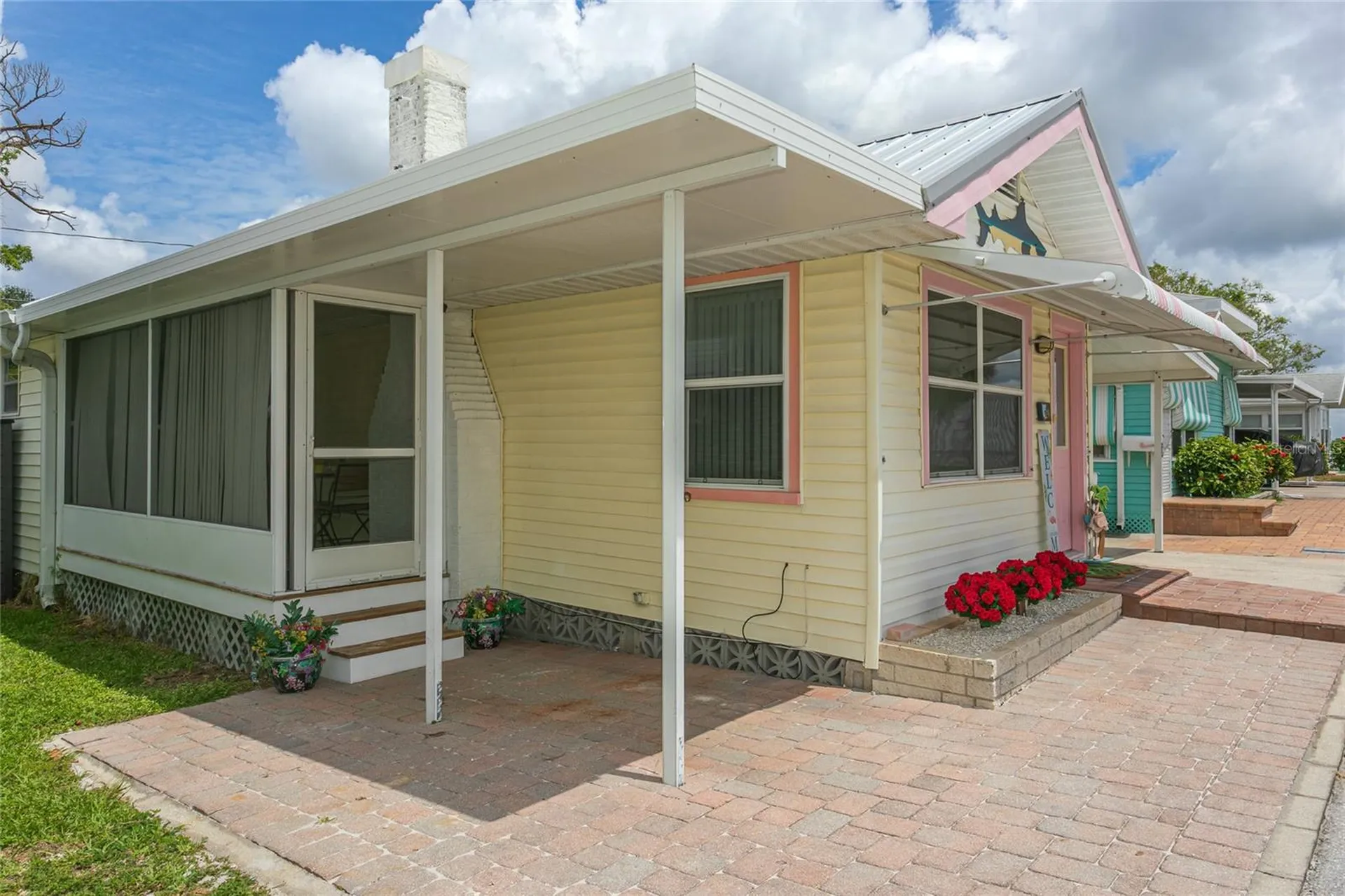 14 Lafayette Street Bradenton FL 34208