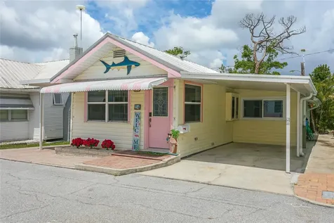 14 Lafayette Street Bradenton FL 34208