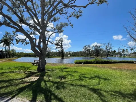 14 Lafayette Street Bradenton FL 34208