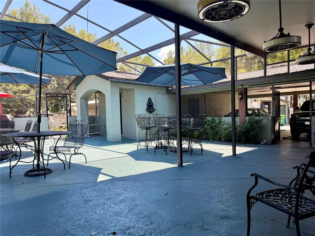 404 Ridgewood Avenue Dundee FL 33838