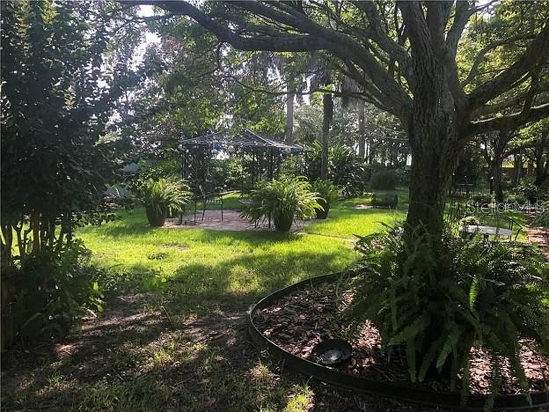 404 Ridgewood Avenue Dundee FL 33838