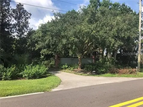 404 Ridgewood Avenue Dundee FL 33838
