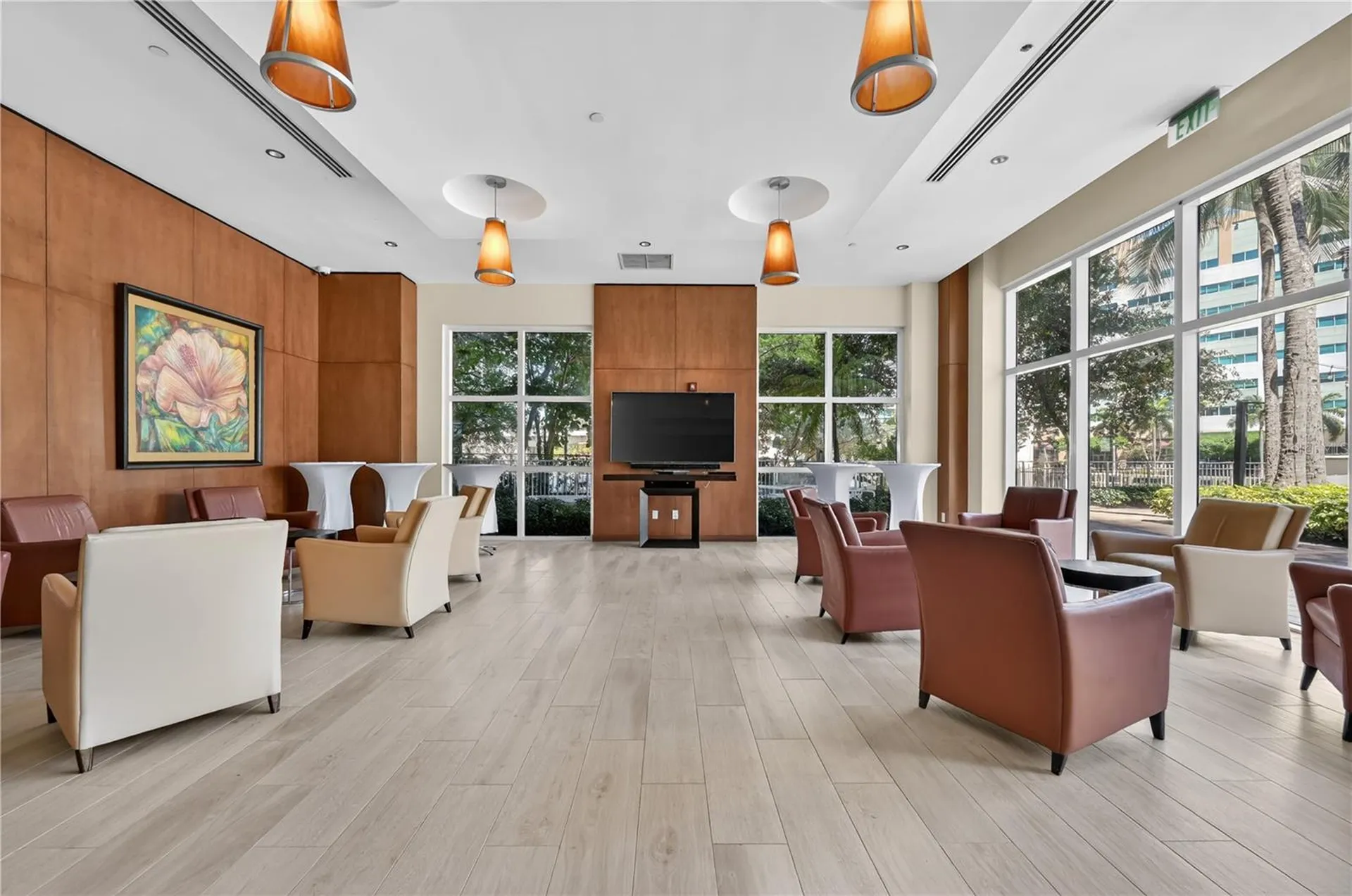 31 SE 5th Street Miami FL 33131