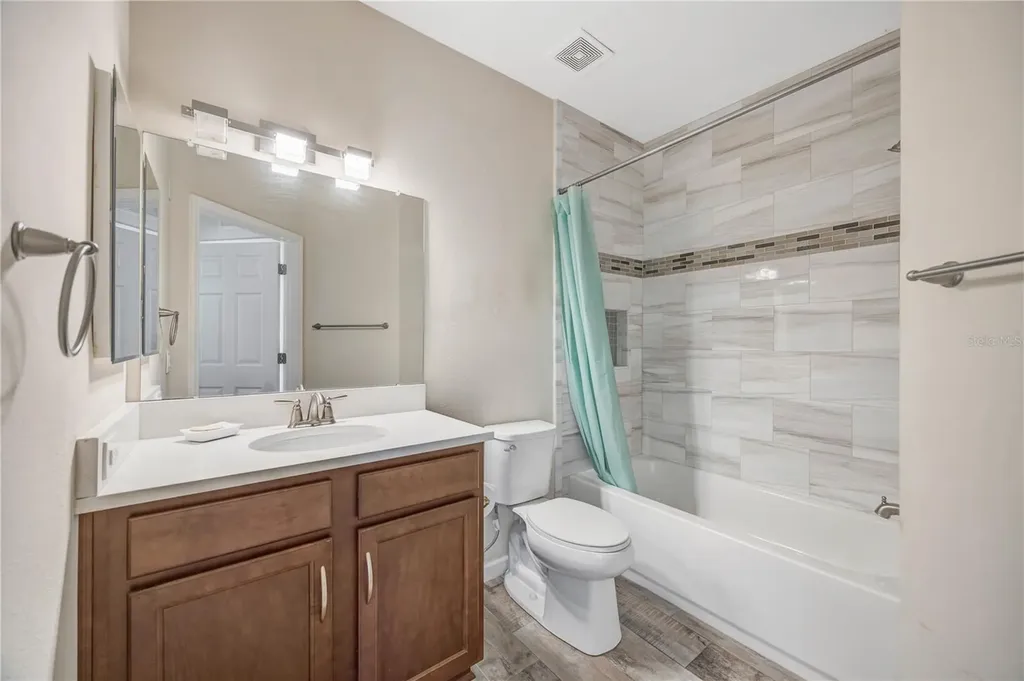 1231 Godavari Way E Wesley Chapel FL 33543